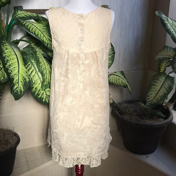 Forever 21 cream Boho dress with lace trim - Picture 4 of 8